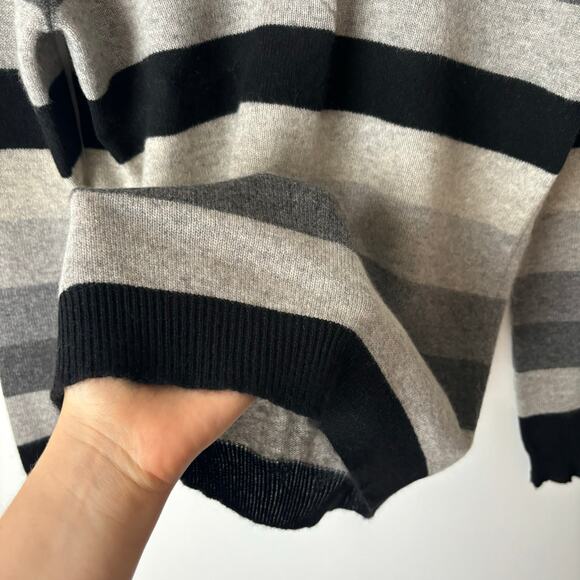Vertical Design Cashmere Striped Sweater - Picture 3 of 5